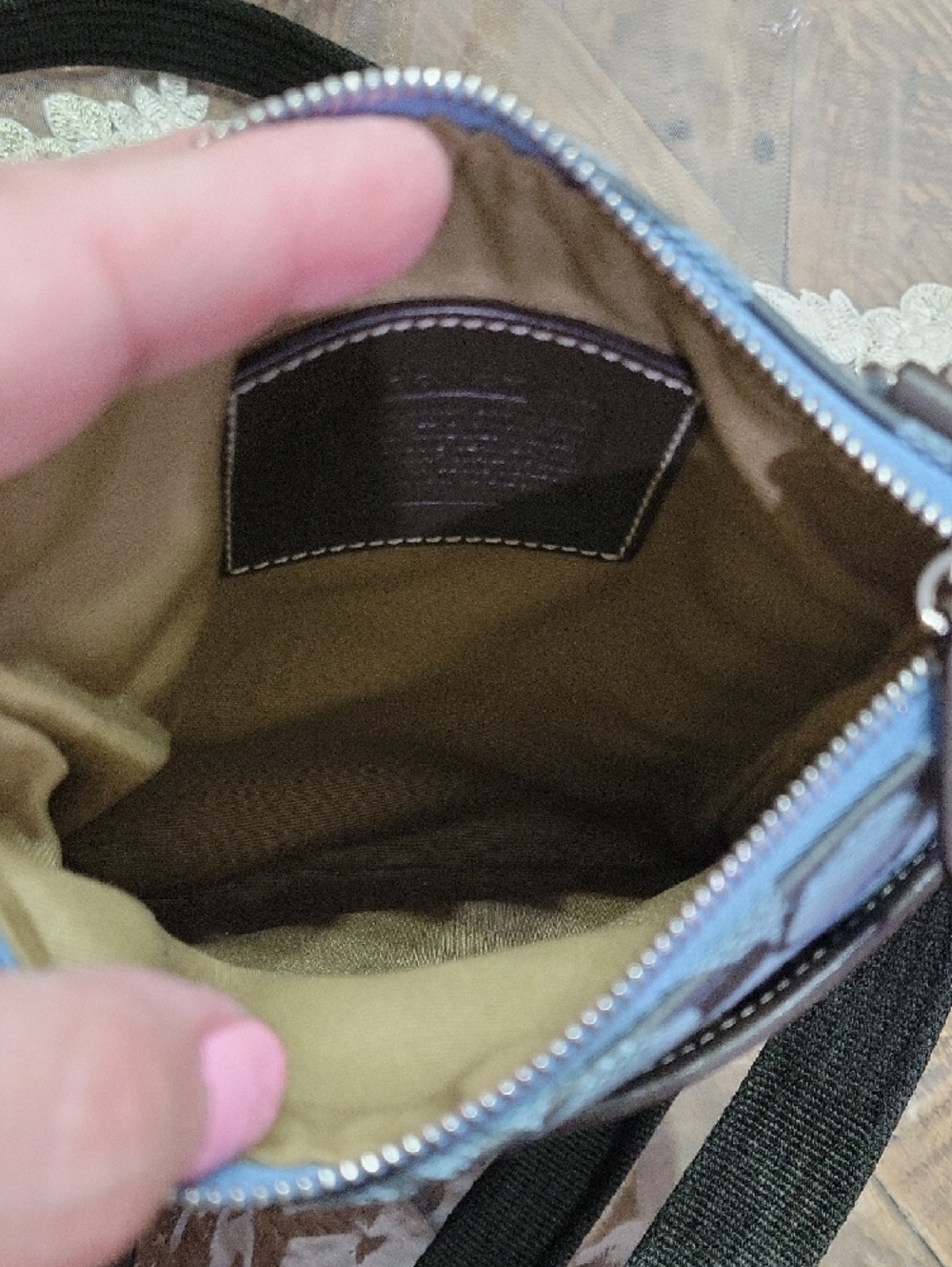 Coach Blue Signature Crossbody Messenger with Brown Trim - Picture 8 of 9